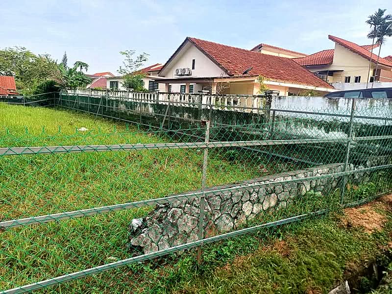 Tanah Kediaman untuk Dijual di Bukit Gasing (Petaling Jaya) - Cooper Chow - Exterior - PropertyGuru.com.my