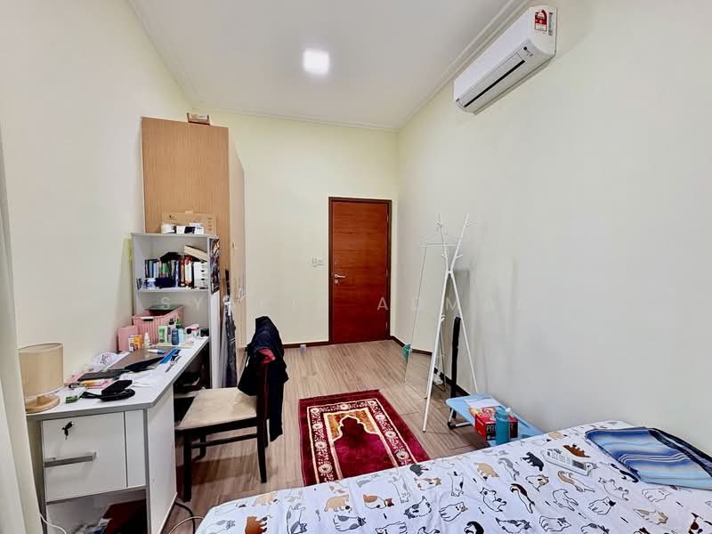 231 TR Serviced Suite untuk Untuk Dijual - RM 580,000, Mac 2026 - Bedroom - PropertyGuru.com.my