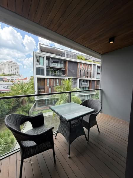 Shorefront Residences untuk Untuk Dijual - RM 2,200,000, Mac 2026 - Balcony - PropertyGuru.com.my