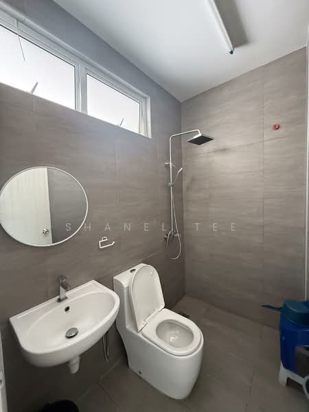Rumah Kluster untuk Disewa di Taman Kluang Perdana (Kluang) - Shanel Tee - Bathroom - PropertyGuru.com.my