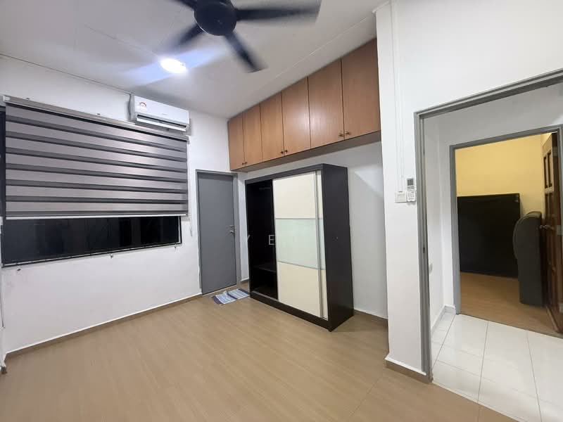 Taman Johor Jaya untuk Untuk Disewa - RM 2,100 /bulan, Mac 2026 - Interior - PropertyGuru.com.my