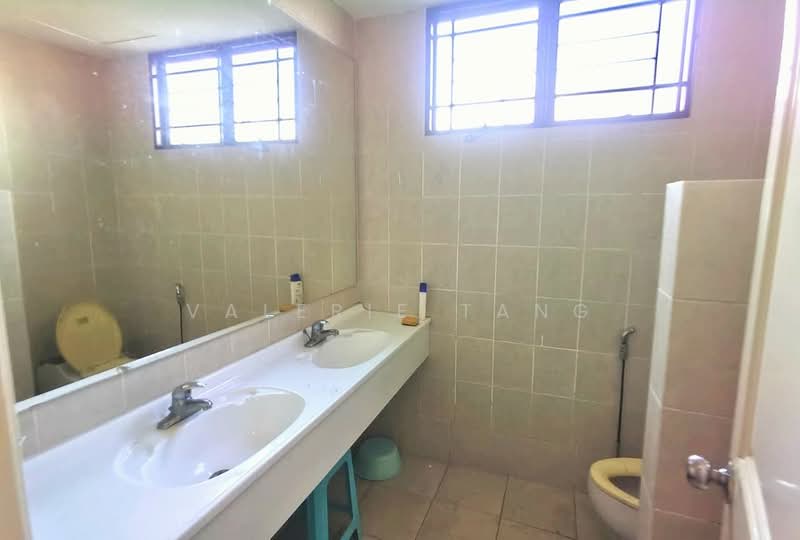 Condominium for Rent at Casa Tropicana - Valerie Tang - Bathroom - PropertyGuru.com.my