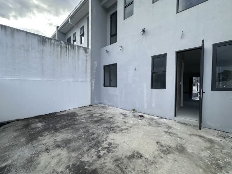 2.5-storey Terraced House for Sale in Bandar Kinrara (Selangor) - Shirley Chua - Exterior - PropertyGuru.com.my
