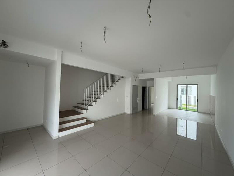 2-storey Terraced House for Sale in Bandar Gamuda Cove (Dengkil) - SY Lee - Living Room - PropertyGuru.com.my