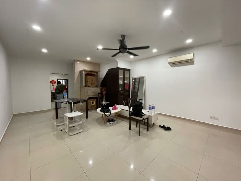2-storey Terraced House for Sale in Taman Klang Utama (Kapar) - Kok YP - Living Room - PropertyGuru.com.my