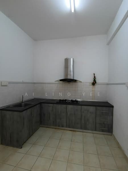 2-storey Terraced House for Sale in Kota Kemuning (Shah Alam) - Ai Ling Yee - Kitchen - PropertyGuru.com.my