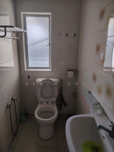 Rumah Teres 2.5 Tingkat untuk Disewa di Taman Dato Senu (Sentul) - Aaron Ong - Bathroom - PropertyGuru.com.my