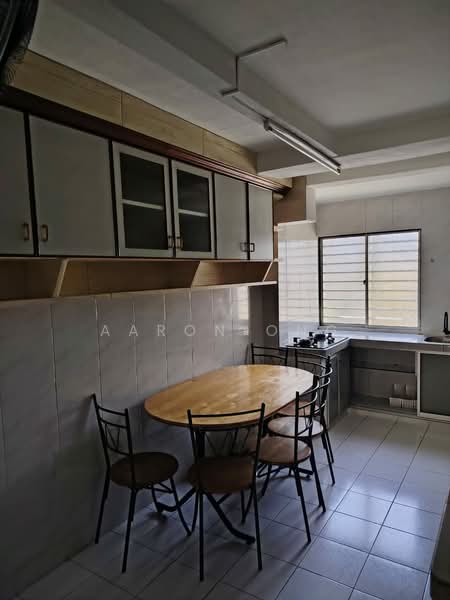 Rumah Teres 2.5 Tingkat untuk Disewa di Taman Dato Senu (Sentul) - Aaron Ong - Kitchen - PropertyGuru.com.my