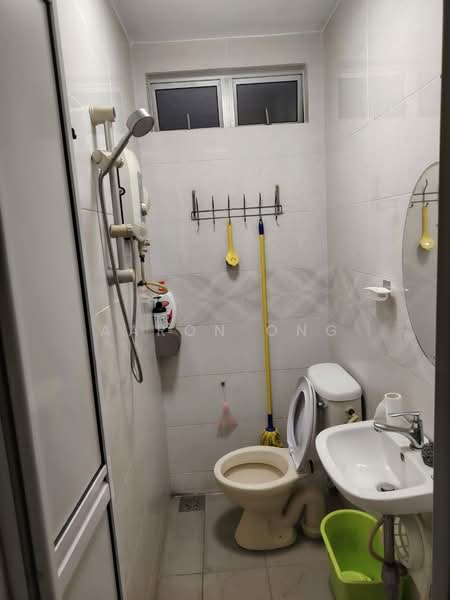 Rumah Teres 2.5 Tingkat untuk Disewa di Taman Dato Senu (Sentul) - Aaron Ong - Bathroom - PropertyGuru.com.my