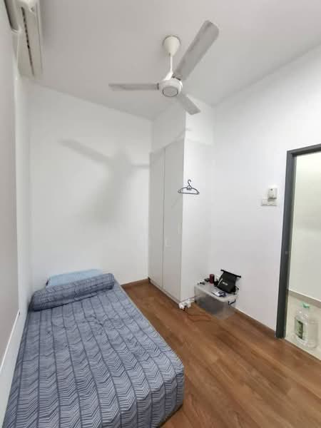 Apartment for Sale at Nusa Heights (Nusa Puncak) - Shieh Long Chen - Bedroom - PropertyGuru.com.my