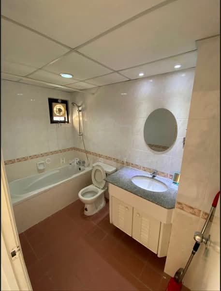 Parkview Towers untuk Untuk Dijual - RM 370,000, Mac 2026 - Bathroom - PropertyGuru.com.my