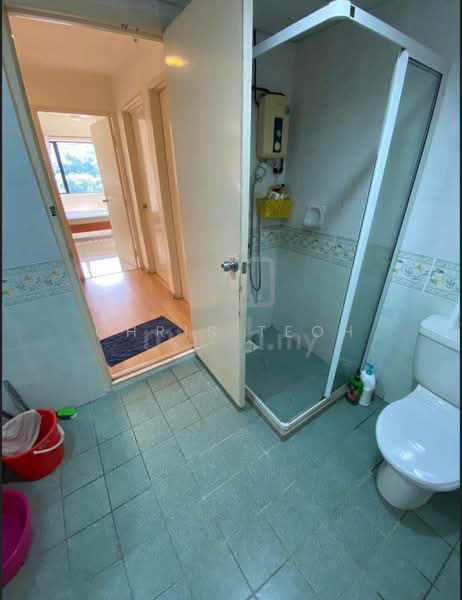 Parkview Towers untuk Untuk Dijual - RM 370,000, Mac 2026 - Bathroom - PropertyGuru.com.my