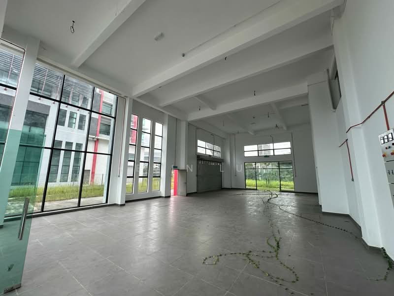 Semi-D Factory for Sale in Taman Sains Selangor (Kota Damansara) - Kevin Lum - Interior - PropertyGuru.com.my