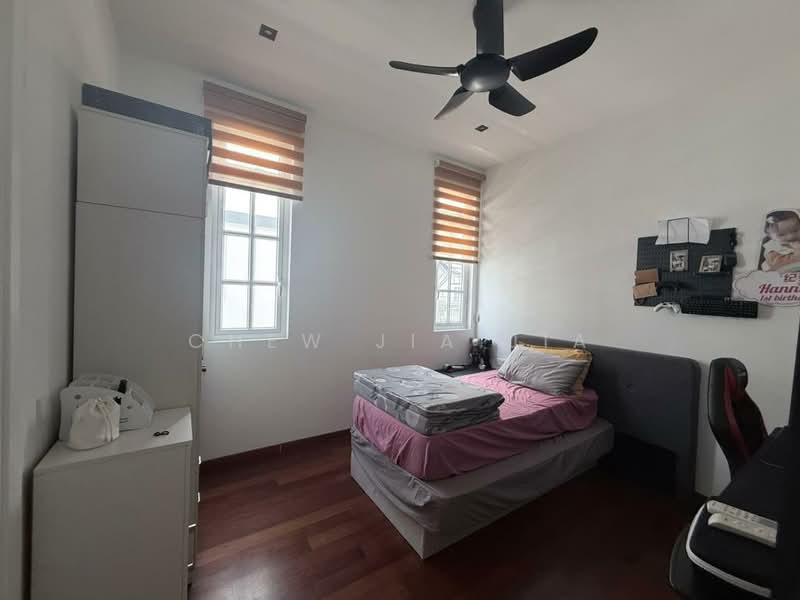 Cluster House for Sale in Taman Ekoflora (Johor Bahru) - Chew Jia Jia - Bedroom - PropertyGuru.com.my