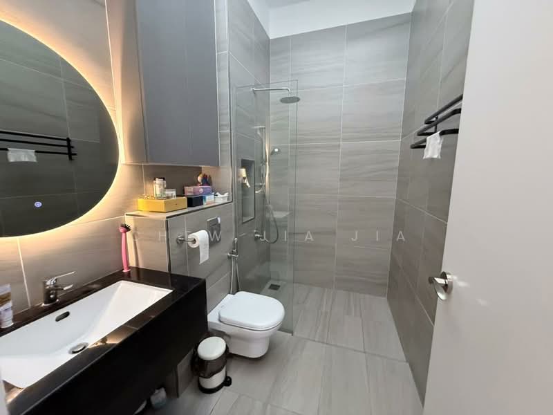 Cluster House for Sale in Taman Ekoflora (Johor Bahru) - Chew Jia Jia - Bathroom - PropertyGuru.com.my