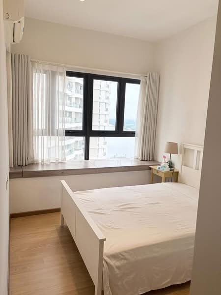 Bay Point @ Country Garden Danga Bay untuk Untuk Dijual - RM 480,000, Mac 2026 - Bedroom - PropertyGuru.com.my