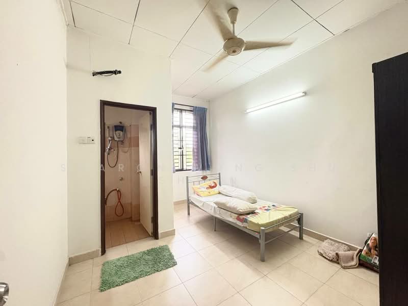 2-storey Terraced House for Sale in Bandar Indahpura (Kulai) - Sharon Wong Shu Shien - Bedroom - PropertyGuru.com.my