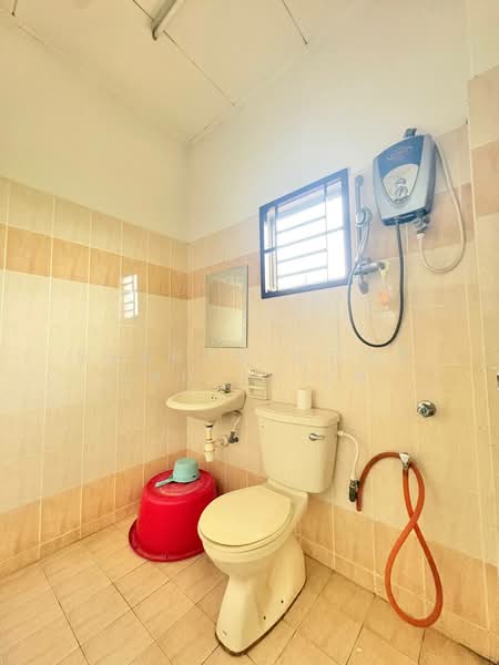 2-storey Terraced House for Sale in Bandar Indahpura (Kulai) - Sharon Wong Shu Shien - Bathroom - PropertyGuru.com.my