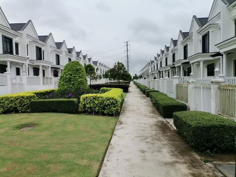 2.5-storey Terraced House for Sale in Iskandar Puteri (Nusajaya) (Johor) - SC Cheng - Exterior - PropertyGuru.com.my