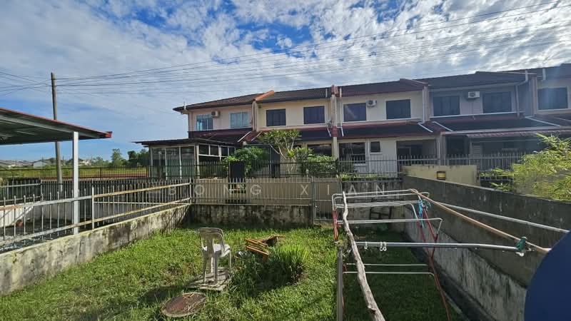 Batu Kawa Double Storey Intermediate for Sale untuk Untuk Dijual - RM 520,000, Mac 2026 - Exterior - PropertyGuru.com.my