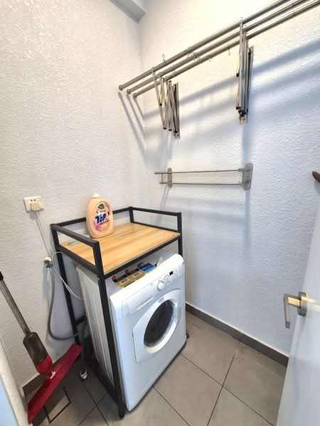 Service Residence for Rent at The Ridge - Kew . - PropertyGuru.com.my