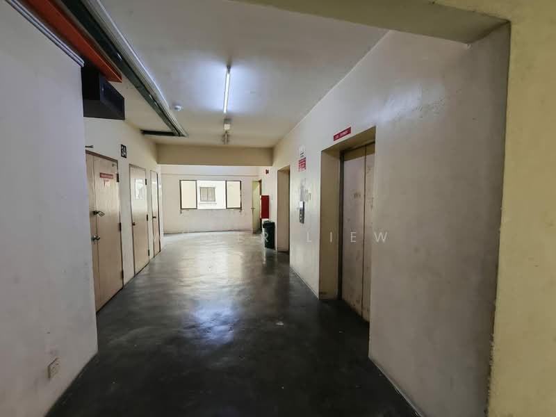 Apartment for Sale at Ixora - Wymer Liew - Corridor - PropertyGuru.com.my