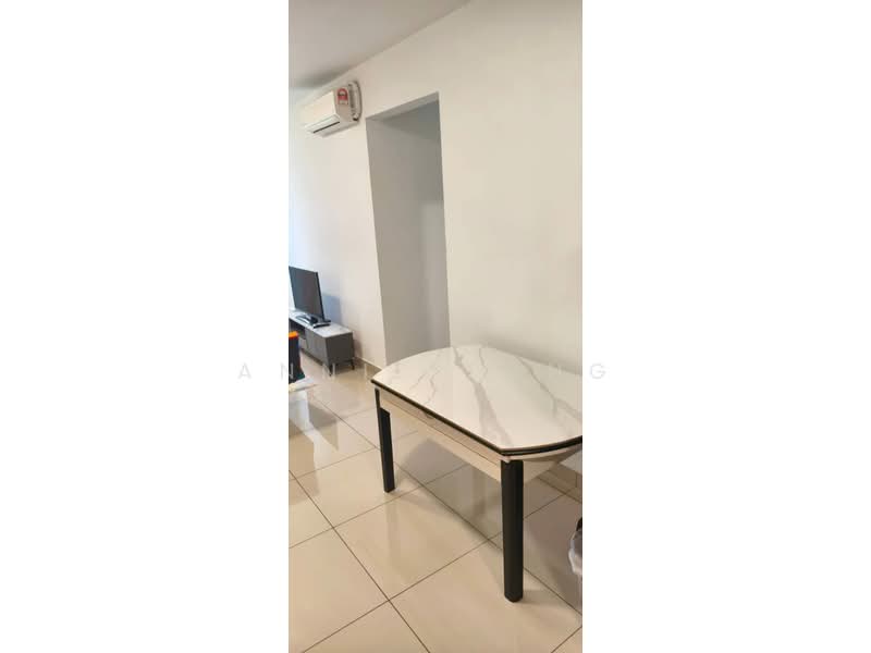 Mizumi Residences untuk Untuk Disewa - RM 2,200 /bulan, Mac 2026 - Living Room - PropertyGuru.com.my