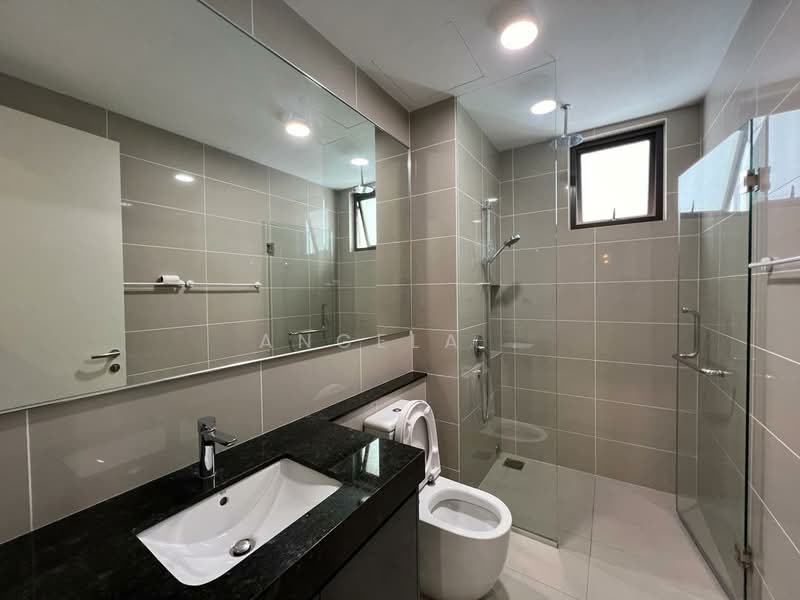 Service Residence for Rent at The Park 2 - Angela . - Bathroom - PropertyGuru.com.my