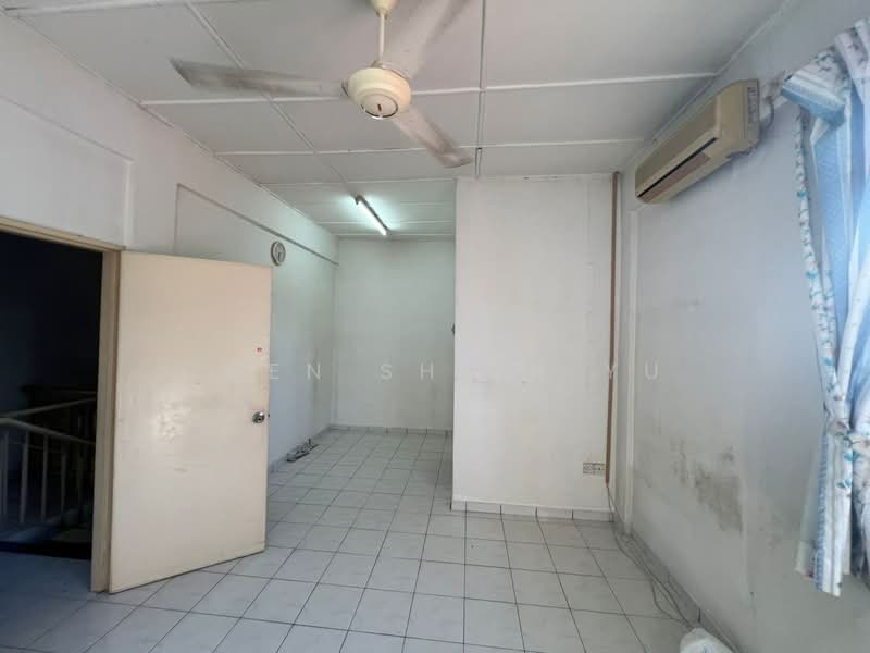 2-storey Terraced House for Sale in Johor Bahru (Johor) - Chen Shieh Yu - Interior - PropertyGuru.com.my