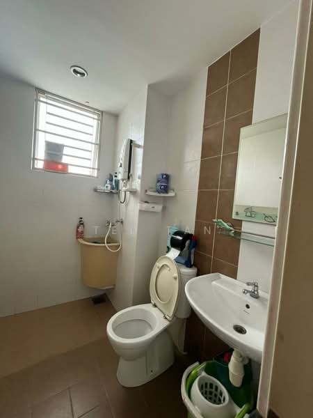 persiaran paya terubong untuk Untuk Dijual - RM 1,200,000, Mac 2026 - Bathroom - PropertyGuru.com.my
