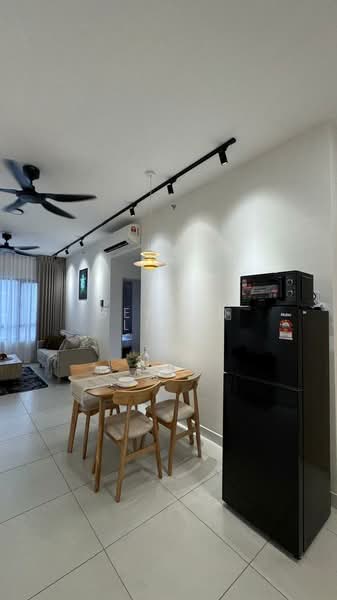 The Tropika untuk Untuk Disewa - RM 3,300 /bulan, Mac 2026 - Living Room - PropertyGuru.com.my