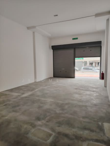 Shop for Rent in Bayan Baru (Penang) - Jerome Eng - Interior - PropertyGuru.com.my