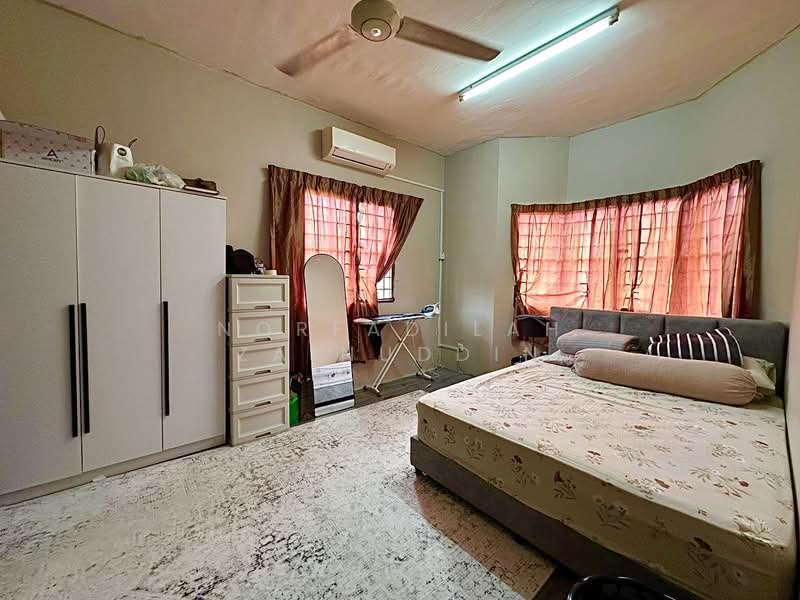 Apartment for Sale at Pangsapuri Flora III - NORFADILAH ZAINUDDIN - Bedroom - PropertyGuru.com.my