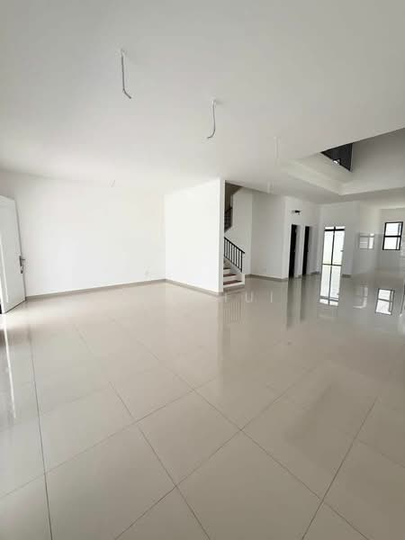 Cluster House for Sale in Eco Botanic (Iskandar Puteri (Nusajaya)) - Kok Hui - Living Room - PropertyGuru.com.my