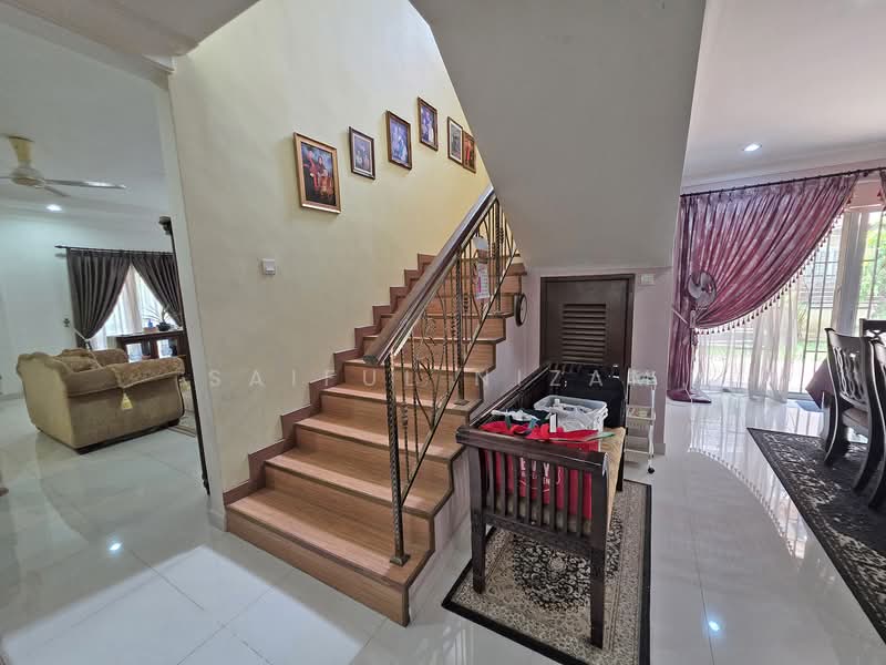Bungalow for Sale in Bandar Bukit Mahkota (Bangi) - Saiful Nizam - Living Room - PropertyGuru.com.my