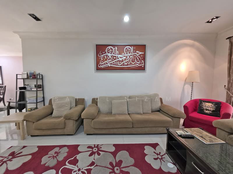 Bungalow for Sale in Bandar Bukit Mahkota (Bangi) - Saiful Nizam - Living Room - PropertyGuru.com.my