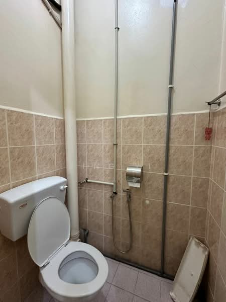 1-storey Terraced House for Rent in Bandar Tasek Mutiara (Simpang Ampat) - Jing Yi - Bathroom - PropertyGuru.com.my