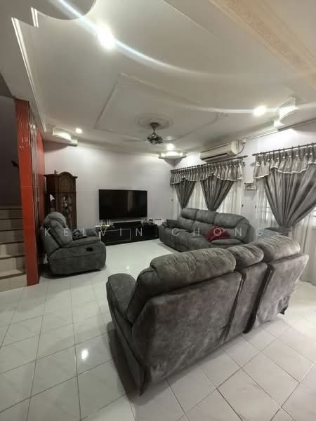 2-storey Terraced House for Sale in Taman Menglembu Impiana Adril (Menglembu) - Kelvin Chong - Living Room - PropertyGuru.com.my