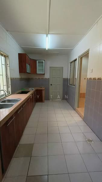 2-storey Terraced House for Rent in Taman Prima Saujana (Kajang) - TY Tan - Kitchen - PropertyGuru.com.my
