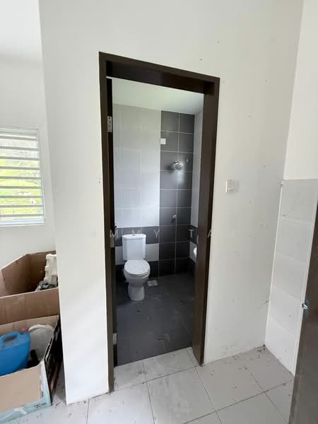 2-storey Terraced House for Sale in Bandar Seri Coalfields (Ijok) - Jimmy Tan - Bathroom - PropertyGuru.com.my