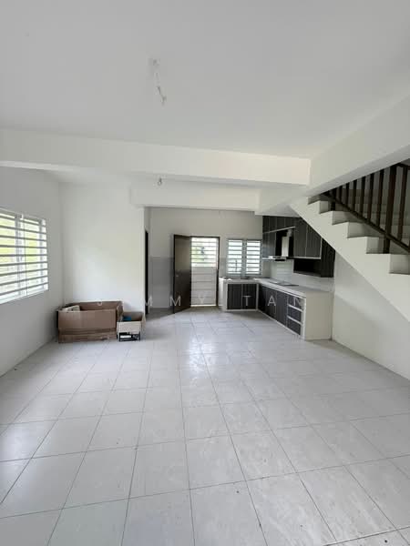 2-storey Terraced House for Sale in Bandar Seri Coalfields (Ijok) - Jimmy Tan - Kitchen - PropertyGuru.com.my