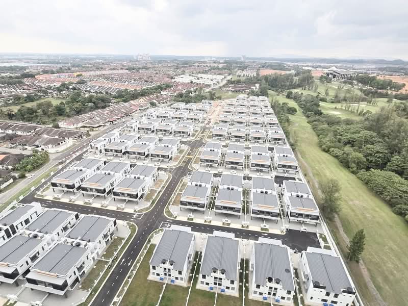 Service Residence for Rent at ARC @ Austin Hills - CK Lim - Exterior - PropertyGuru.com.my