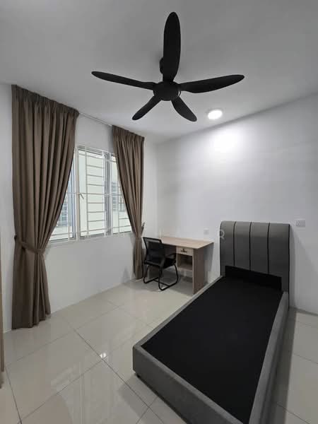 Condominium for Rent at Platinum Lake PV 16 - Afi Haqq - Bedroom - PropertyGuru.com.my