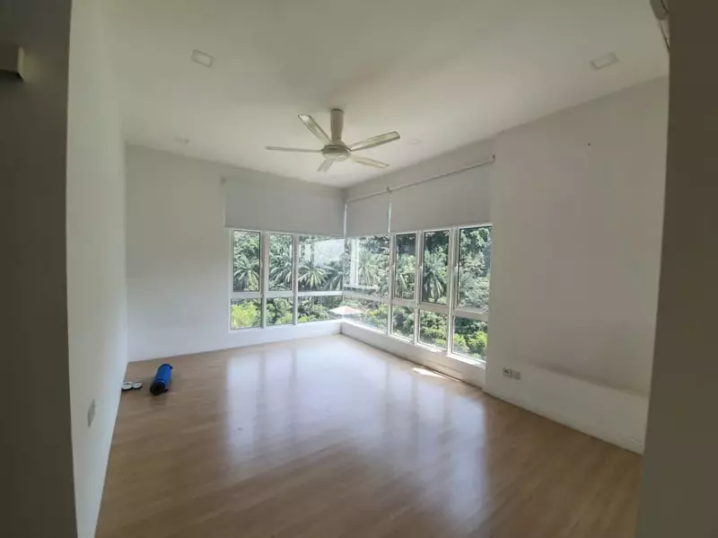 Kondominium untuk Dijual di Damansara Foresta - CH Ng - Living Room - PropertyGuru.com.my