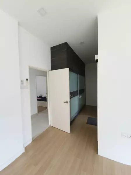 Kondominium untuk Dijual di Damansara Foresta - CH Ng - PropertyGuru.com.my