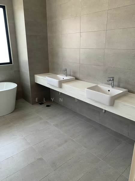 Tropicana Aman - Freesia Residences untuk Untuk Dijual - RM 2,100,000, Mac 2026 - Bathroom - PropertyGuru.com.my