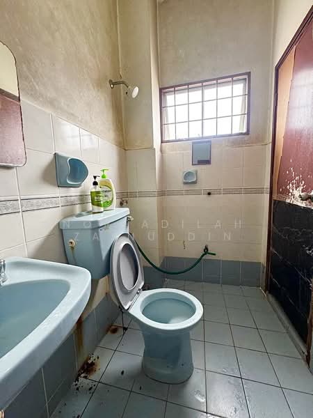 2-storey Terraced House for Sale in Putra Heights (Subang Jaya) - NORFADILAH ZAINUDDIN - Bathroom - PropertyGuru.com.my