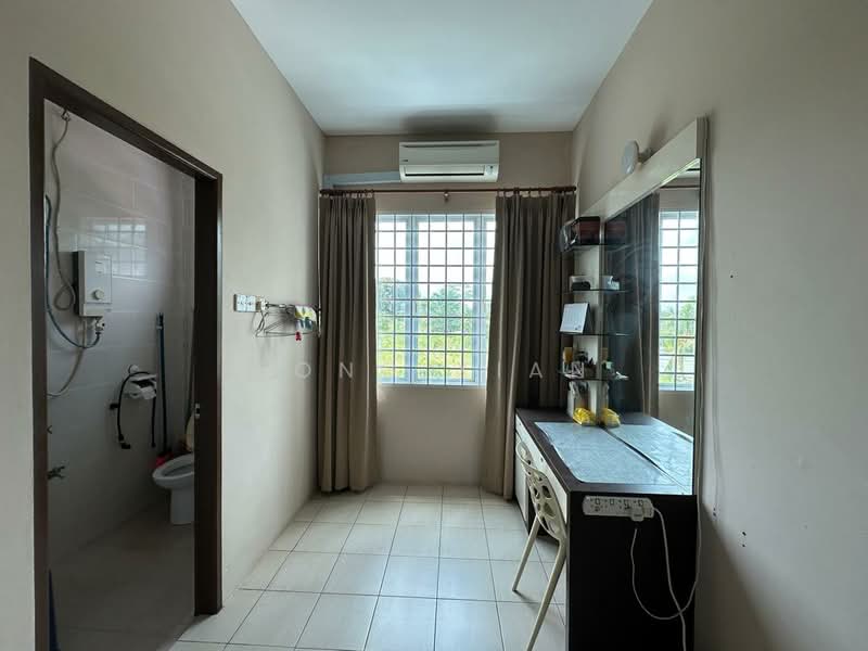 7th Mile Corner Double Storey untuk Untuk Dijual - RM 800,000, Mac 2026 - Bathroom - PropertyGuru.com.my