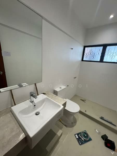 Bungalow for Rent in Bangsar (Kuala Lumpur) - Hugo Gooi - Bathroom - PropertyGuru.com.my