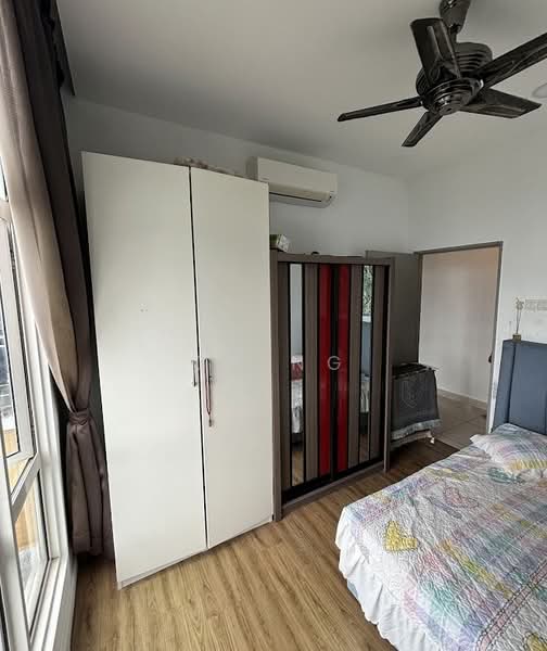 Kondominium untuk Dijual di Damansara Foresta - CH Ng - Bedroom - PropertyGuru.com.my